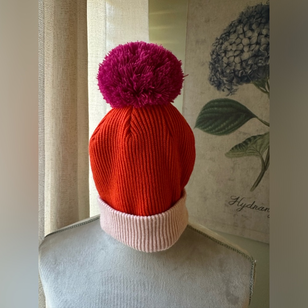 Cute target pink and orange knitted beanie!